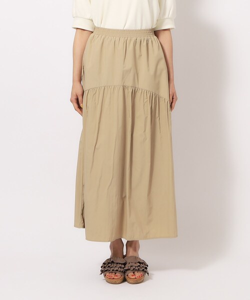 DRESKIP（ドレスキップ）の「◆マットナイロンカーブティアードスカート（スカート・レディース・ブラック/ベージュ/ブルー・02/03/04）」の4枚目の写真