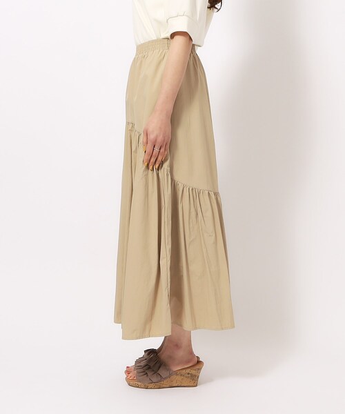 DRESKIP（ドレスキップ）の「◆マットナイロンカーブティアードスカート（スカート・レディース・ブラック/ベージュ/ブルー・02/03/04）」の20枚目の写真