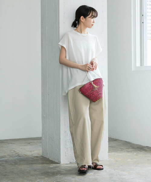 URBAN RESEARCH(アーバンリサーチ)の「ボルガバスケットショルダーバッグ(ショルダーバッグ・レディース・ピンク/ナチュラル/ブラック系その他・-)」の7枚目の写真