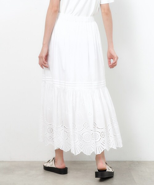 OPAQUE.CLIP(オペークドットクリップ)の「◆カットワークレースティアードスカート【洗える】(スカート・レディース・ブラック/ホワイト・40/38/36)」の7枚目の写真