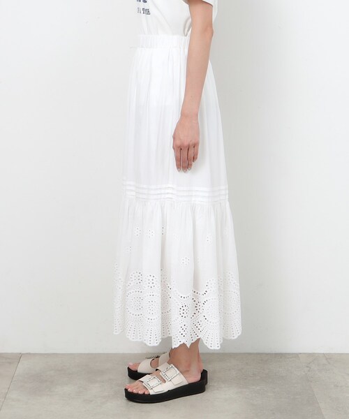 OPAQUE.CLIP(オペークドットクリップ)の「◆カットワークレースティアードスカート【洗える】(スカート・レディース・ブラック/ホワイト・40/38/36)」の12枚目の写真