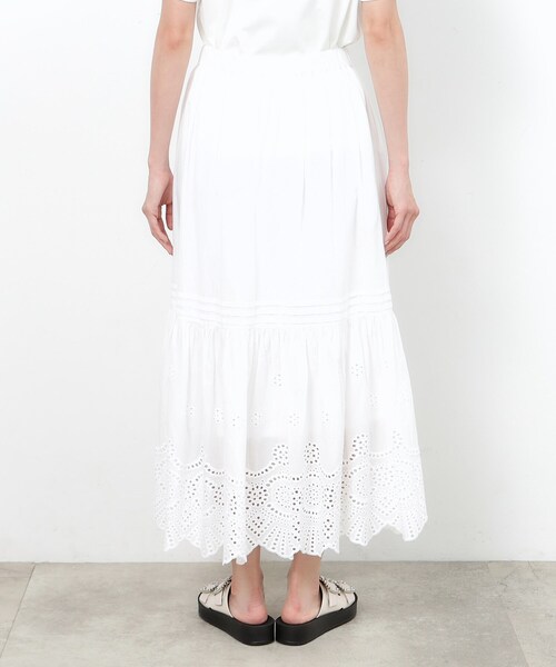 OPAQUE.CLIP(オペークドットクリップ)の「◆カットワークレースティアードスカート【洗える】(スカート・レディース・ブラック/ホワイト・40/38/36)」の13枚目の写真