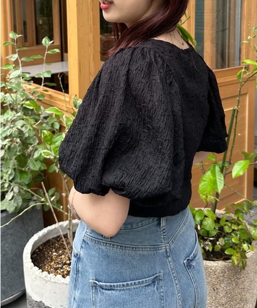 A part by（アパートバイ）の「ジャガードシアーパフ_半袖（Tシャツ/カットソー・レディース・ブラック/オフホワイト・FREE）」の20枚目の写真