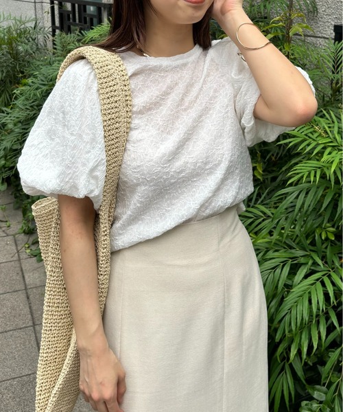 A part by（アパートバイ）の「ジャガードシアーパフ_半袖（Tシャツ/カットソー・レディース・ブラック/オフホワイト・FREE）」の18枚目の写真