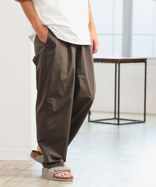 B:MING by BEAMS(ビーミングバイビームス)の「ストレッチ メッシュ 1タック イージー パンツ(その他パンツ・メンズ・ブラック/ブラウン系その他5・SMALL/MEDIUM/LARGE/X-LARGE)」の2枚目の写真