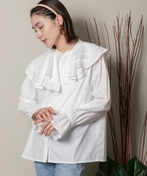 MHBG TOKYO（エムエイチビージートーキョー）の「ラッフルフリルシャツ（シャツ/ブラウス・レディース・サックスブルー/アイボリー・FREE）」の7枚目の写真