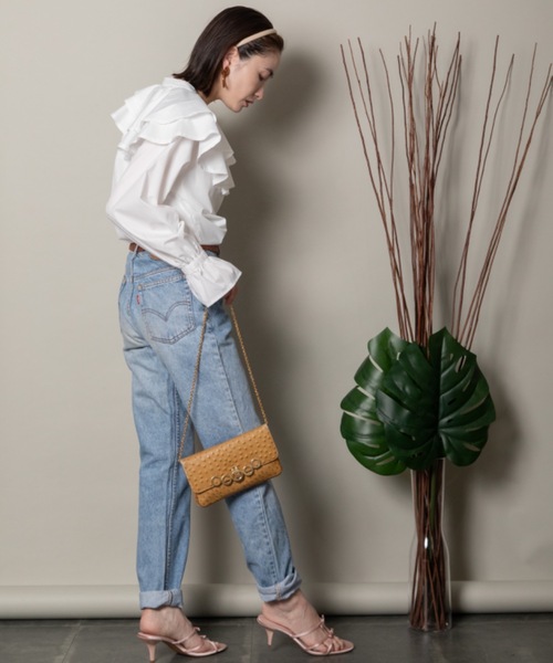 MHBG TOKYO（エムエイチビージートーキョー）の「ラッフルフリルシャツ（シャツ/ブラウス・レディース・サックスブルー/アイボリー・FREE）」の18枚目の写真