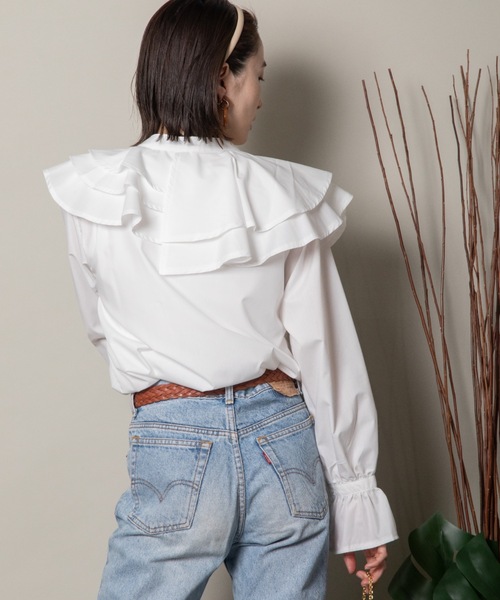 MHBG TOKYO（エムエイチビージートーキョー）の「ラッフルフリルシャツ（シャツ/ブラウス・レディース・サックスブルー/アイボリー・FREE）」の21枚目の写真