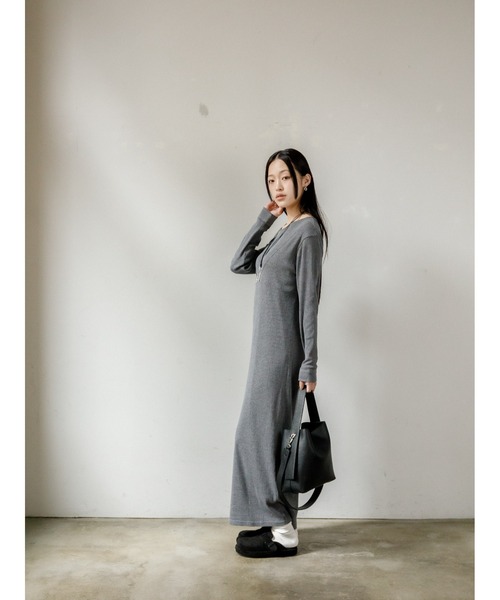 AGAWD（アガウド）の「AGAWD レイヤードリブワンピース（ワンピース・レディース・ブラック/グレー・FREE）」の7枚目の写真