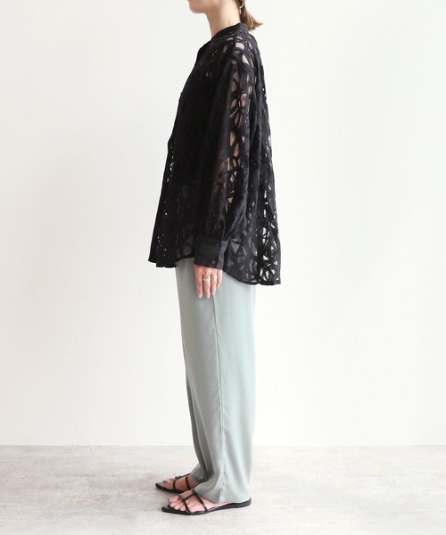 reca（レカ）の「レースバンドカラーシャツ（シャツ/ブラウス・レディース・オフホワイト/オレンジ/ブラック・FREE）」の12枚目の写真