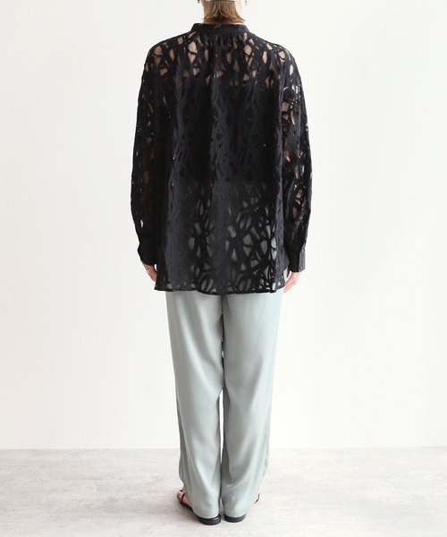 reca（レカ）の「レースバンドカラーシャツ（シャツ/ブラウス・レディース・オフホワイト/オレンジ/ブラック・FREE）」の4枚目の写真