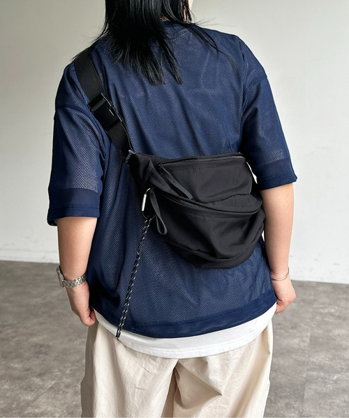 CPCM(シーピーシーエム)の「メッシュスピンドルT(Tシャツ/カットソー・レディース・チャコールグレー/ブラック/グレイッシュベージュ/ネイビー・SMALL/MEDIUM/LARGE)」の5枚目の写真