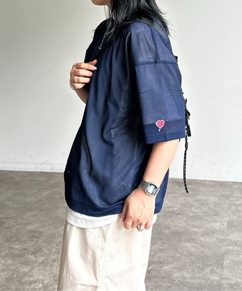 CPCM(シーピーシーエム)の「メッシュスピンドルT(Tシャツ/カットソー・レディース・チャコールグレー/ブラック/グレイッシュベージュ/ネイビー・SMALL/MEDIUM/LARGE)」の13枚目の写真