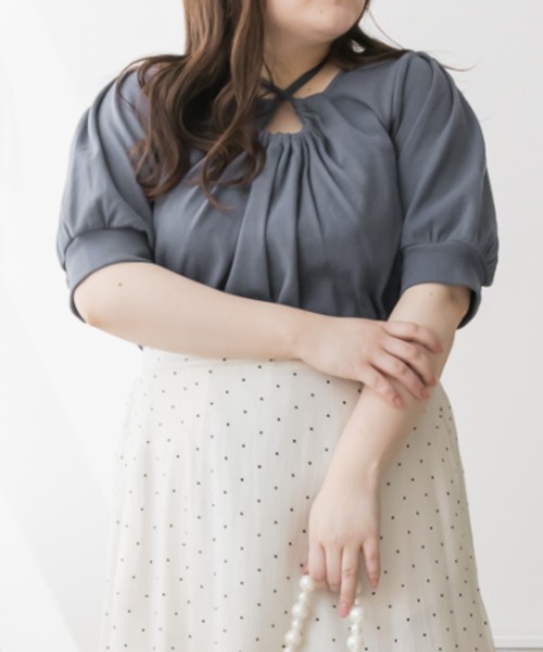 CLETTE（クレット）の「ホルターネックリブプルオーバー（Tシャツ/カットソー・レディース・ブラック/ブルー・LL/3L/4L）」の4枚目の写真