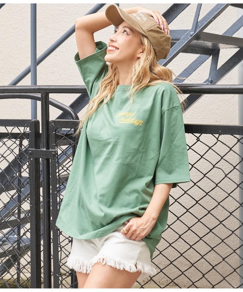 anap mimpi(アナップミンピ)の「メッセージ ワンポイント刺繍 コットン ビッグTシャツ(Tシャツ/カットソー・レディース・ネイビー/ホワイト/グリーン・FREE)」の10枚目の写真