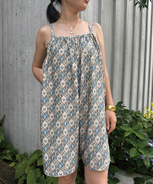 【新品未使用】sandlessmoon 水陸両用jasmine ロンパース sandlessmoon（サンドレスムーン）の「＜水陸両用＞ジャスミン