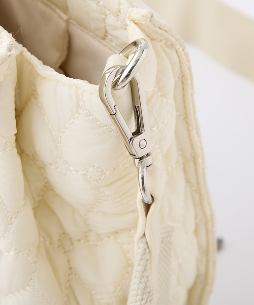 one after another NICE CLAUP（ワンアフターアナザーナイスクラップ）の「ハートキルティングミニトートバッグ/WEB限定アイテム（ショルダーバッグ・レディース・ブラック/アイボリー/ピンク/ベージュ/ブルー系その他・FREE）」の22枚目の写真