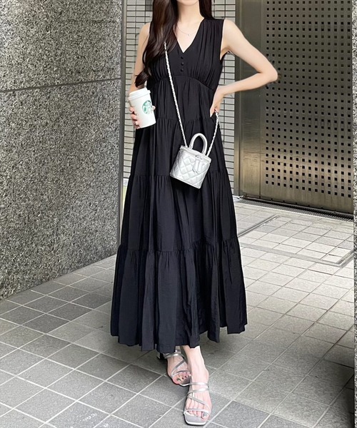 clear（クリア）の「Vネックノースリーブティアードワンピース≪2024SS≫（ワンピース・レディース・ブラック/グレー/パープル・F）」の2枚目の写真