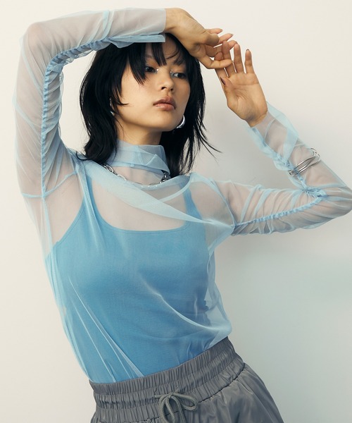 uyu.（ウユ）の「カップ付きバックオープンデザインキャミソール（キャミソール・レディース・ホワイト/レッド/ブルー/ブラック/グリーン/グレー・FREE）」の17枚目の写真