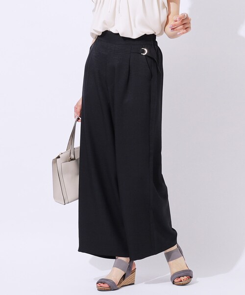 DRESKIP（ドレスキップ）の「◆【高レビュー/洗える/セットアップ可】サイドベルトがアクセント 大人のためのワイドパンツ（その他パンツ・レディース・ベージュ/ネイビー/カーキ・04/03/02）」の3枚目の写真