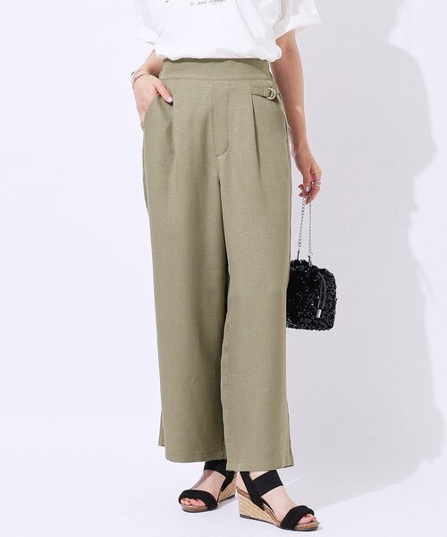 DRESKIP（ドレスキップ）の「◆【高レビュー/洗える/セットアップ可】サイドベルトがアクセント 大人のためのワイドパンツ（その他パンツ・レディース・ベージュ/ネイビー/カーキ・04/03/02）」の2枚目の写真