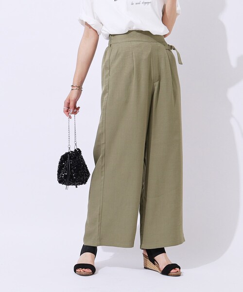 DRESKIP（ドレスキップ）の「◆【高レビュー/洗える/セットアップ可】サイドベルトがアクセント 大人のためのワイドパンツ（その他パンツ・レディース・ベージュ/ネイビー/カーキ・04/03/02）」の4枚目の写真