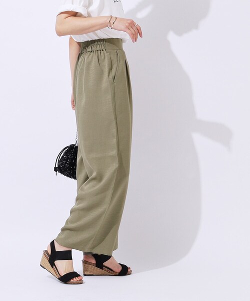 DRESKIP（ドレスキップ）の「◆【高レビュー/洗える/セットアップ可】サイドベルトがアクセント 大人のためのワイドパンツ（その他パンツ・レディース・ベージュ/ネイビー/カーキ・04/03/02）」の5枚目の写真