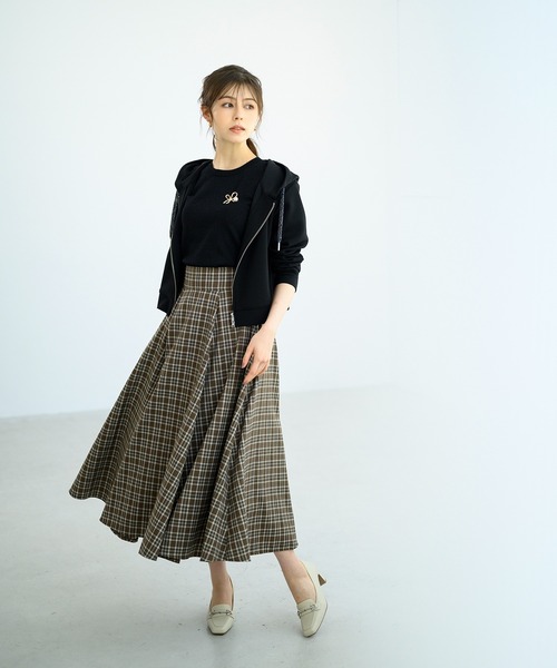 MISCH MASCH(ミッシュマッシュ)の「フレアボリュームスカート/MM437207(スカート・レディース・グレー/ブラック/ブラウン/オレンジ・S/M)」の20枚目の写真