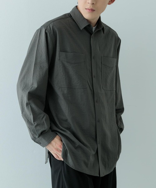 ITEMS URBANRESEARCH(アイテムズ アーバンリサーチ)の「ダブルポケットユーティリティーシャツ(シャツ/ブラウス・メンズ・ダークグレー/ブラウン系その他/カーキ・MEDIUM/LARGE)」の22枚目の写真