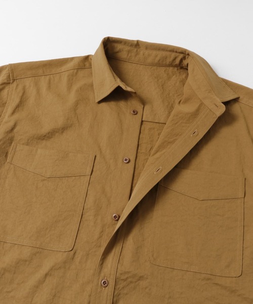 ITEMS URBANRESEARCH(アイテムズ アーバンリサーチ)の「ダブルポケットユーティリティーシャツ(シャツ/ブラウス・メンズ・ダークグレー/ブラウン系その他/カーキ・MEDIUM/LARGE)」の13枚目の写真