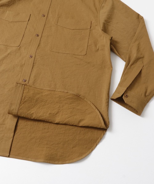 ITEMS URBANRESEARCH(アイテムズ アーバンリサーチ)の「ダブルポケットユーティリティーシャツ(シャツ/ブラウス・メンズ・ダークグレー/ブラウン系その他/カーキ・MEDIUM/LARGE)」の12枚目の写真