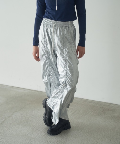 Happy John（ハッピージョン）の「drawstring gather wide pants/ドロストギャザーワイドパンツ（その他パンツ・レディース・シルバー/ブラック・SMALL/MEDIUM）」の21枚目の写真