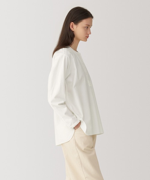 無印良品(ムジルシリョウヒン)の「〔MUJI Labo〕婦人 起毛ツイルブラウス(シャツ/ブラウス・レディース・ホワイト/ブラック/ベージュ・M/S/XL/L)」の4枚目の写真