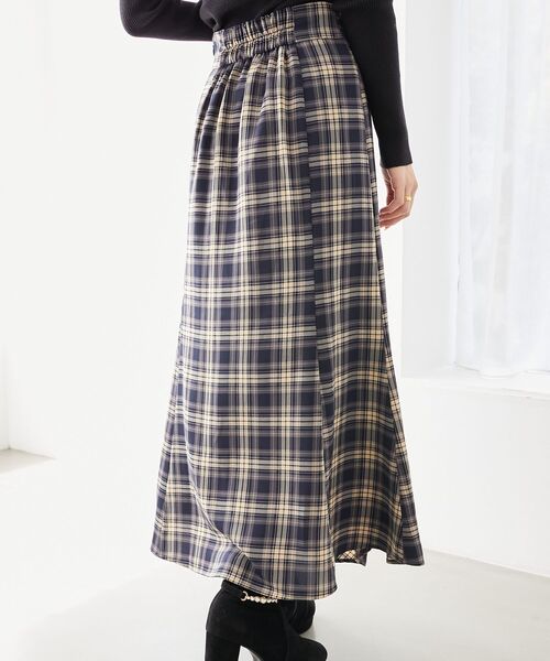 MAJESTIC LEGON（マジェスティックレゴン）の「チェックマーメイドスカート（スカート・レディース・グリーン系その他/ブラウン系その他2/ベージュ系その他2/ブルー系その他4・MEDIUM）」の5枚目の写真