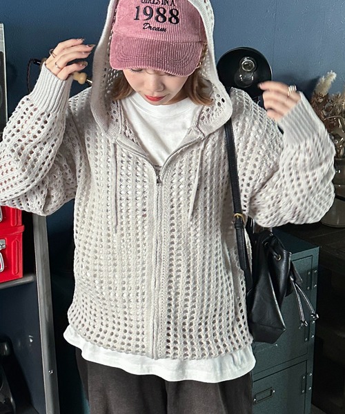 apres jour mignon(アプレジュールミニョン)の「【apresjour mignon SOIE】ユニセックスメッシュニットパーカー【ZOZOTOWN限定アイテム】(パーカー・レディース・ブラック/オレンジ/グレイッシュベージュ・MEDIUM/X-LARGE)」の9枚目の写真
