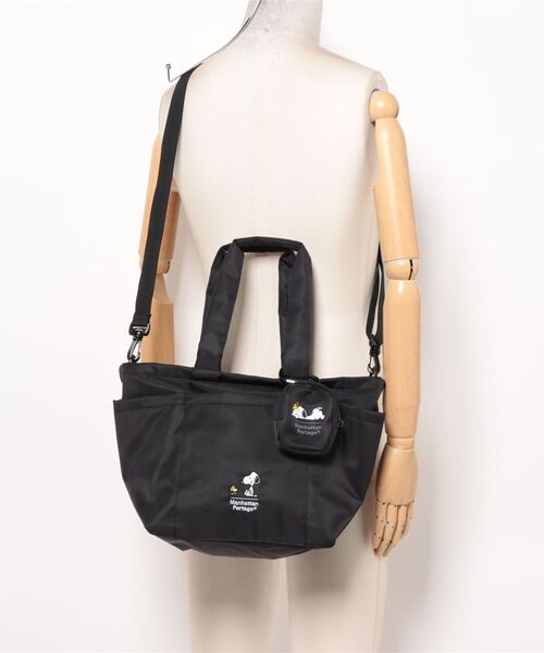 Manhattan Portage（マンハッタンポーテージ）の「Whitestone Tote Bag PEANUTS FW2024（トートバッグ・レディース・ブラック・SMALL）」の19枚目の写真