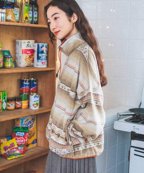 niko and...（ニコアンド）の「チロリアンフリースプルオーバー（その他トップス・レディース・パープル/ベージュ/ネイビー/ライトグレー・MEDIUM/LARGE）」の6枚目の写真