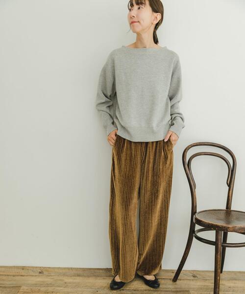 ITEMS URBANRESEARCH(アイテムズ アーバンリサーチ)の「ミラノリブボートネックニット(ニット/セーター・レディース・ベージュ/グレー/チャコールグレー・FREE)」の14枚目の写真