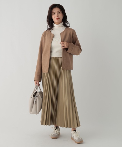 Elura(エルーラ)の「スウェードライクストレッチジャケット/133677(ノーカラージャケット・レディース・ダークブラウン/ベージュ・FREE)」の5枚目の写真