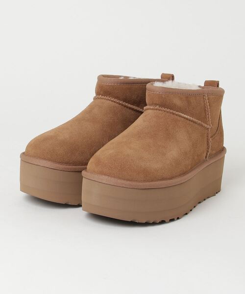 UGG（アグ）の「UGG / アグ：W CLASSIC ULTRA MINI PLATFORM：1135092-CHE[DEA]（ブーツ・レディース・ベージュ系その他・24cm/23cm/22cm）」の6枚目の写真
