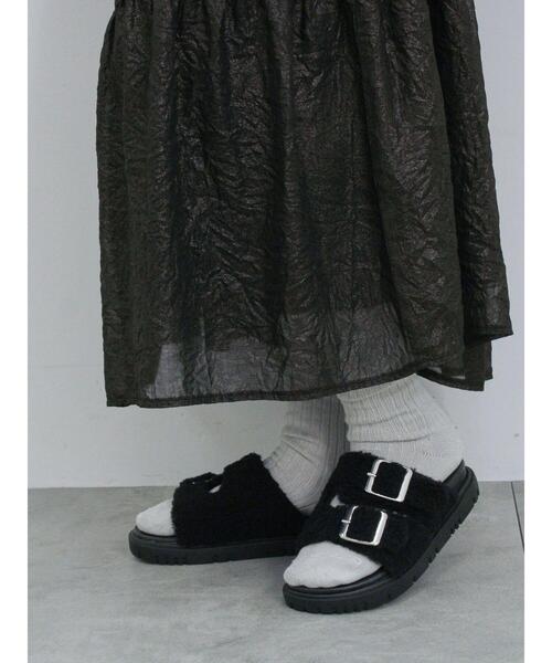 Samansa Mos2 blue（サマンサモスモスブルー）の「【Disney】ミッキー&フレンズ/ボアサンダル（ドレスシューズ・レディース・ブラック/キナリ・M/L）」の5枚目の写真