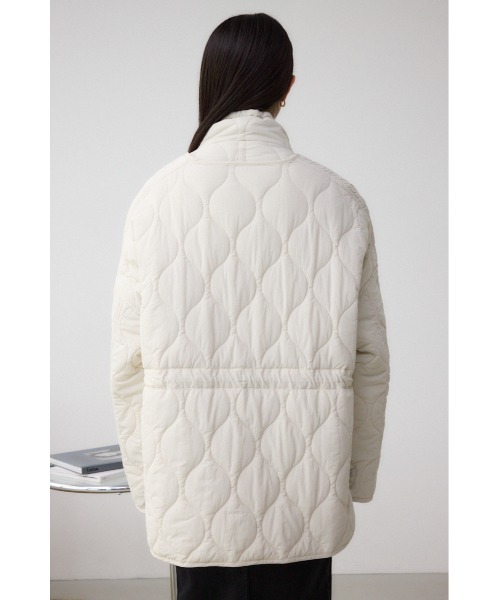 AZUL by moussy(アズールバイマウジー)の「キルティングウエストドローブルゾン(ブルゾン・レディース・チャコールグレー/ブラック/アイボリー・SMALL/MEDIUM)」の10枚目の写真