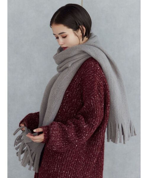 MURUA（ムルーア）の「ロゴプレートボリュームマフラー（マフラー・レディース・グレー/ブラック・FREE）」の5枚目の写真