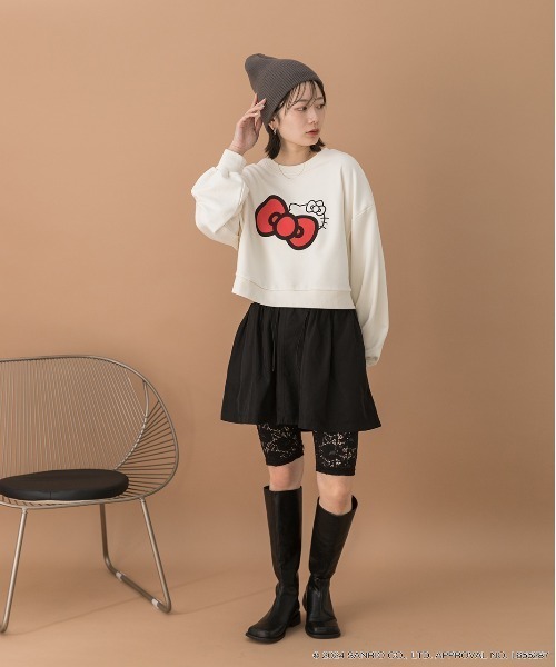 sanrio(サンリオ)の「【HELLO KITTY】リボンデザインショートプルオーバー(スウェット・レディース・オートミール/アイボリー/チャコール・FREE)」の21枚目の写真