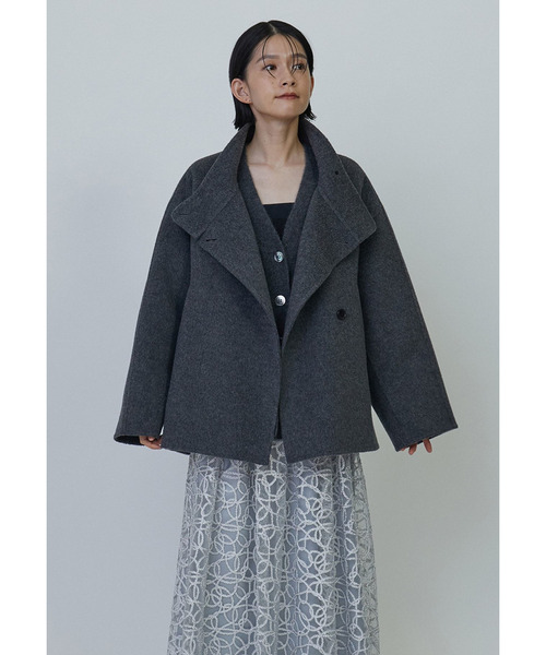 1er Arrondissement(プルミエアロンディスモン)の「◆25AWに再販◆TOPダブルビーバーショートコート(その他アウター・レディース・グレー系その他5/イエロー系その他5・36/38)」の22枚目の写真