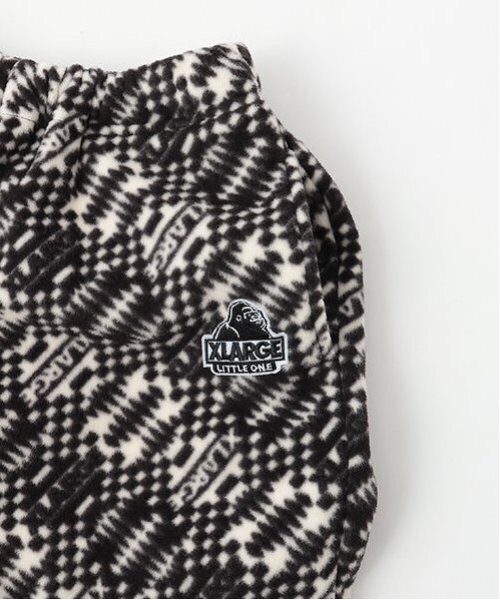 XLARGE KIDS(エクストララージキッズ)の「総柄フリースパンツ(その他パンツ・キッズ・ブラック・90cm/100cm/110cm/120cm/130cm/140cm)」の8枚目の写真