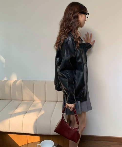 Chiina(チーナ)の「Chiina/ツイストワンハンドルバッグ(ハンドバッグ・レディース・レオパード/ブラウン系その他/ブラック/ゼブラ/キャメル/ホワイト/レッド・FREE)」の13枚目の写真