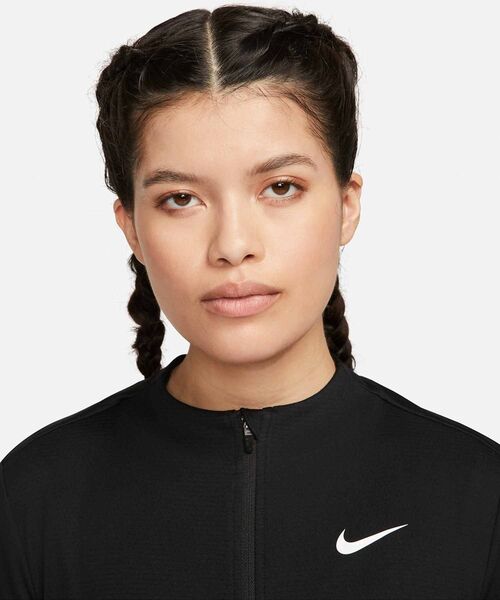 NIKE(ナイキ)の「ナイキ Dri-FIT UV アドバンテージ ウィメンズ フルジップ ゴルフトップ / Nike Dri-FIT UV Advantage Women's Full-Zip Golf Top DX1490-010 Black(ジャージ・レディース・ブラック・2XL/L/M/S/XL/XS)」の9枚目の写真