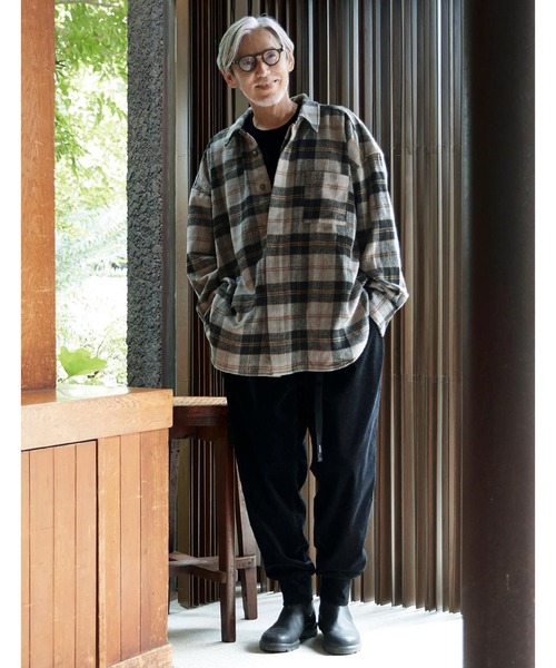 Sunny clouds（サニークラウズ）の「サニークラウズ　重宝ニットレーナー〈メンズ〉（ニット/セーター・メンズ・ダークブラウン/ネイビー/ブラック・L/M/S）」の16枚目の写真