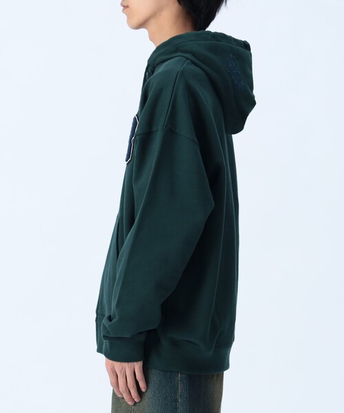 BEAMS HEART（ビームスハート）の「【ユニセックス】レタードワッペン ジップ パーカー（パーカー・メンズ・ライトグレー/ダークグリーン/ネイビー・SMALL/MEDIUM/LARGE）」の21枚目の写真